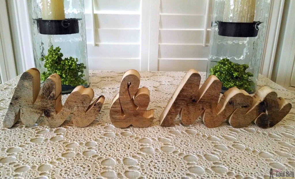 Fun DIY gift for the wedding couple, chunky rustic Mr and Mrs blocks with free pattern.