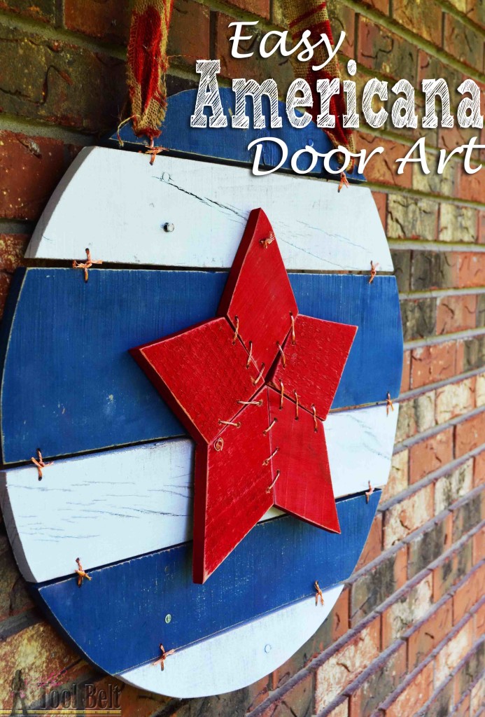 Perfect for the patriotic holidays!  Make an easy Americana door art from pallets or scrap wood - includes pattern.