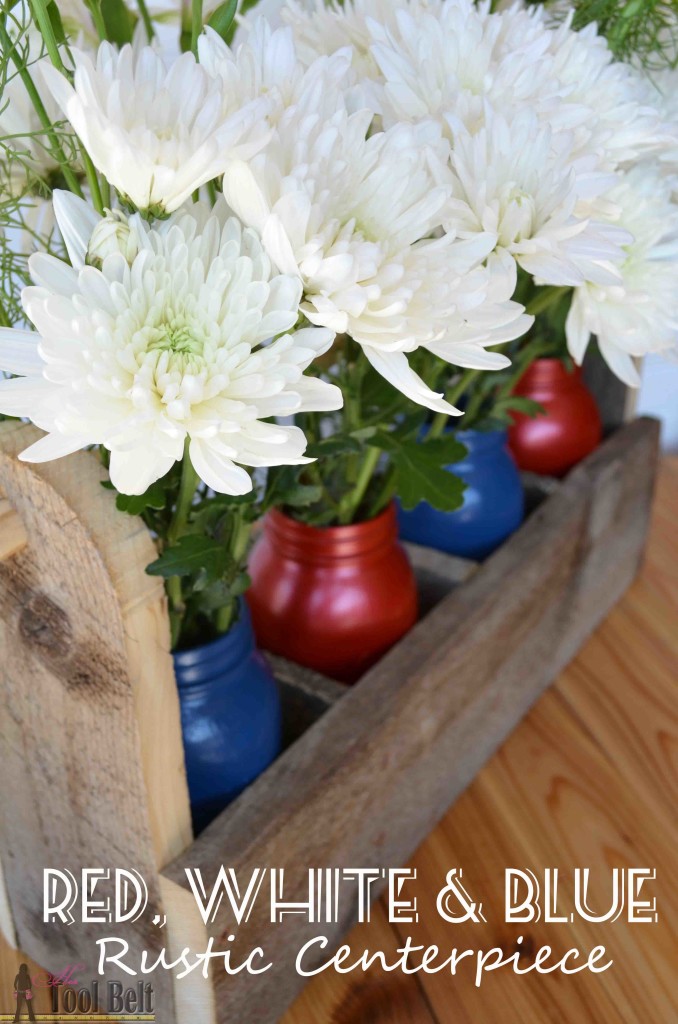 A perfect mix of rustic charm and Red, White & Blue for your patriotic decor. Free plans for the rustic tool box caddy.