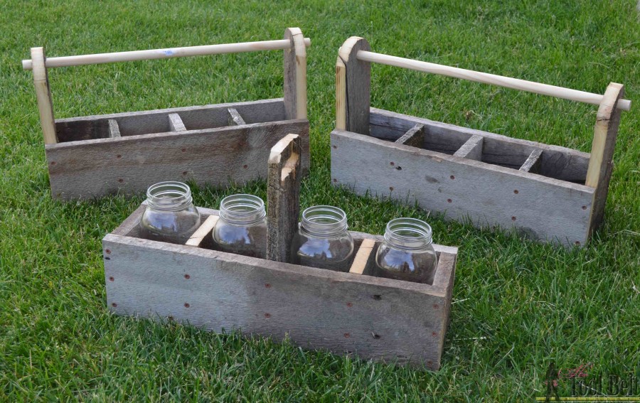 This mason jar caddy makes a perfect rustic centerpiece, paint the jars to change it up for the holidays! Build a simple wood tool box caddy with these free plans.