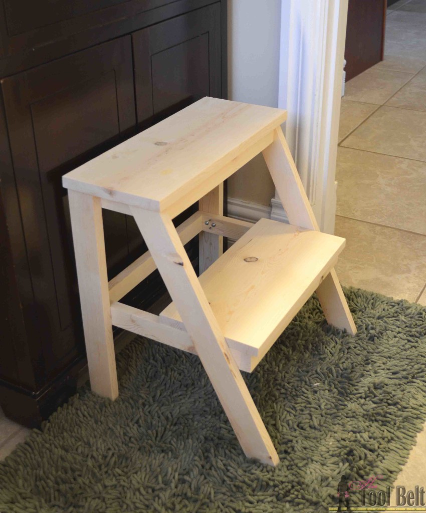 Give yourself a boost! Build this simple DIY step stool for those hard to reach places. Perfect kid step stool to wash hands. #oneboardchallenge