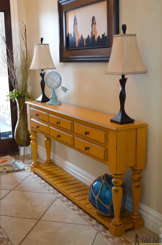 Need a stylish console table, perfect for your space? Free plans that you can easily customize the dimensions and build what you want. Buy the legs and DIY'ing is a breeze.