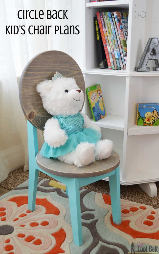 Build this cute little kids chair with one 1x8 board (about $10), perfect for your next tea party! Free plans and tutorial. 