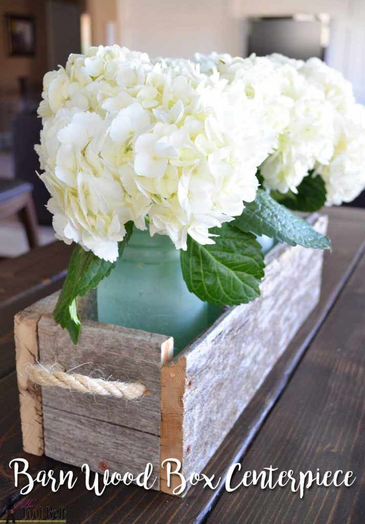 Simple box centerpiece plans with lots of variations on length and height.  Check out how to transform regular mason jars into pretty sea glass jars