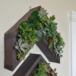 Arrow Vertical Succulent Planter