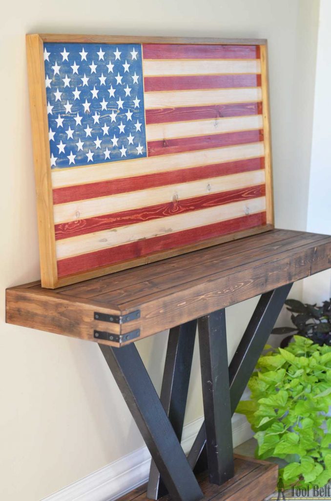 Sleek American wood flag home decor sign. Use a trim router to add the details!