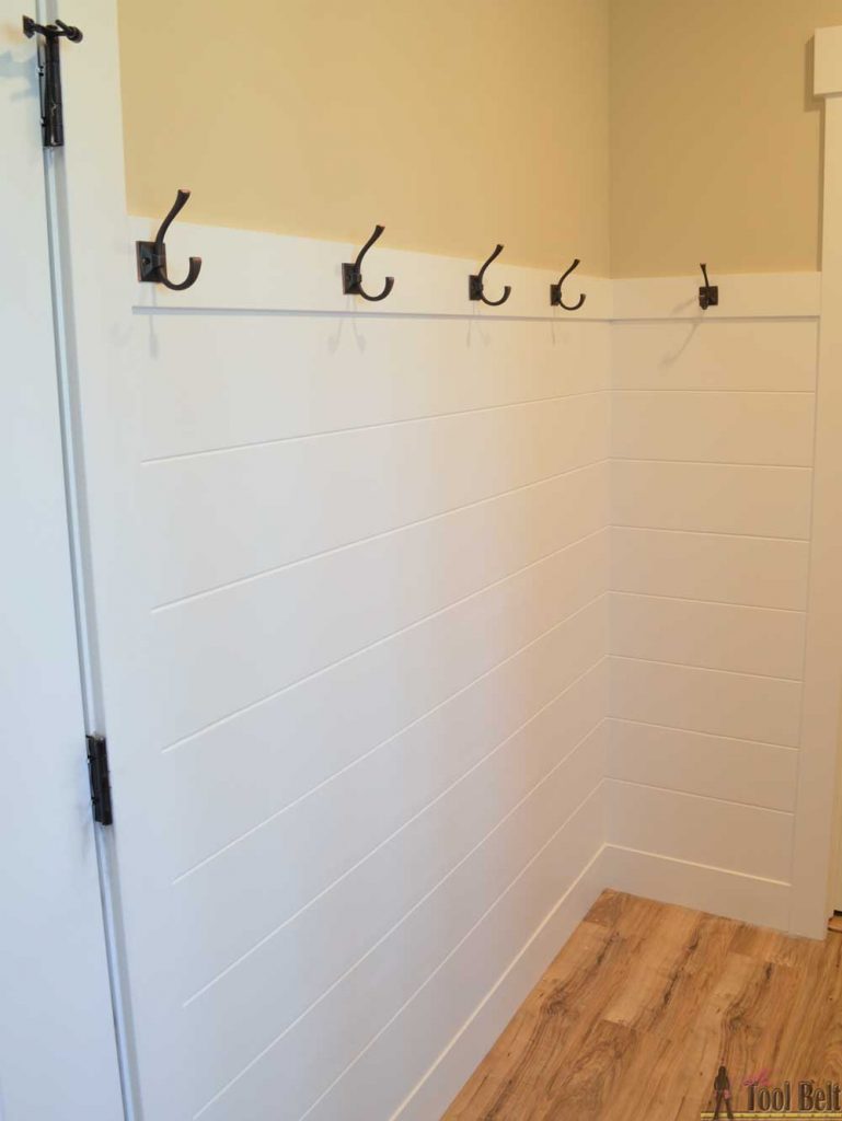 Love the look of a shiplap wall but don't want the gaps between the planks. Problem solved, route grooves in a plywood sheet for the shiplap 'planked' wall look! Set by step guide and tips.