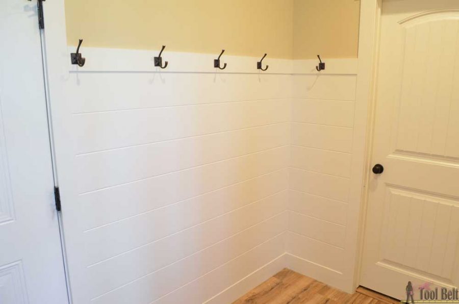 Love the look of a shiplap wall but don't want the gaps between the planks. Problem solved, route grooves in a plywood sheet for the shiplap 'planked' wall look! Set by step guide and tips.