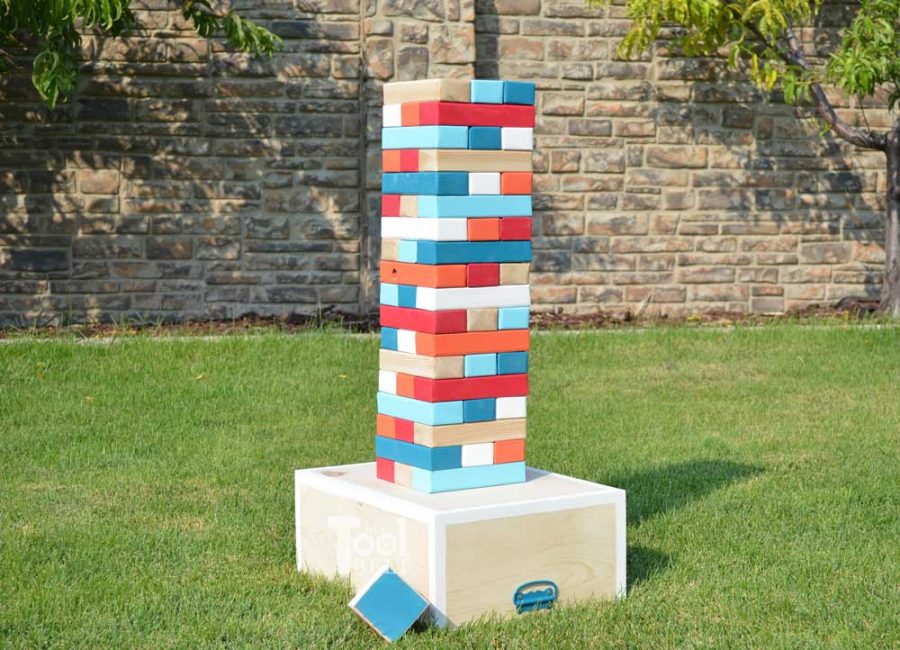 Make your own Giant Block Tower Builder with a carrying crate that doubles as a playing stand. Add colored dice for a fun roll 'n go option to mix things up. 