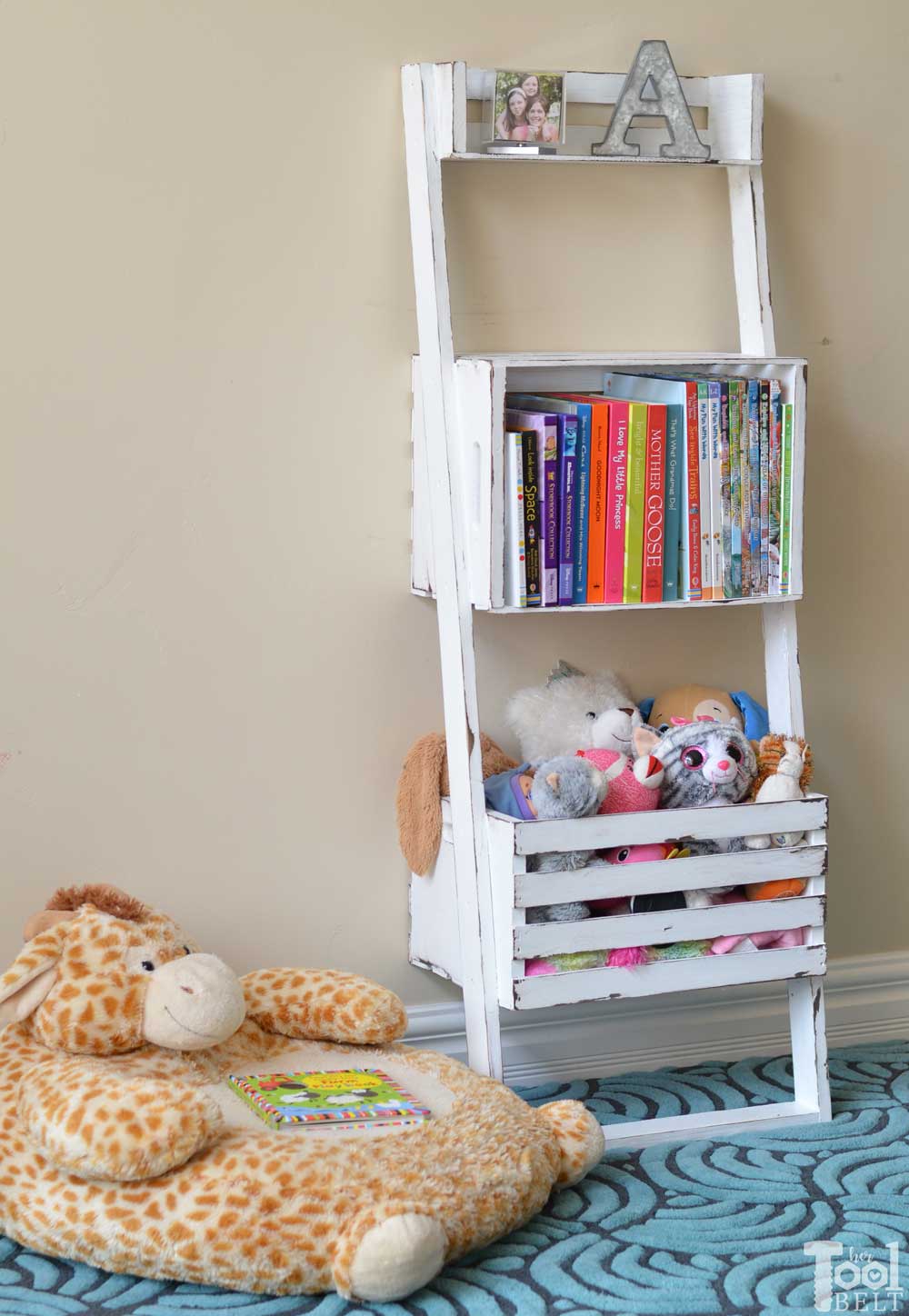 Easy Crate Leaning Shelf and Storage - Her Tool Belt