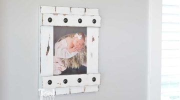 Easy Farmhouse Style Picture Frame 8×10
