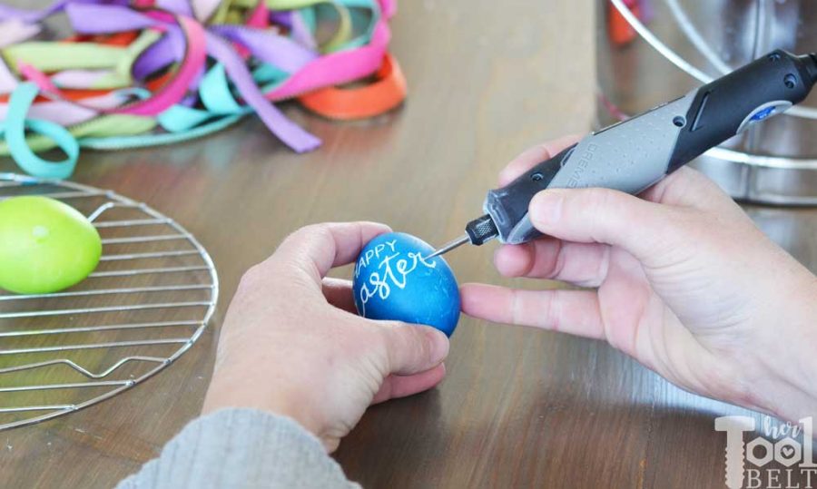 It's so easy to engrave dyed eggs with a Dremel rotary tool, perfect for an easter egg centerpiece.