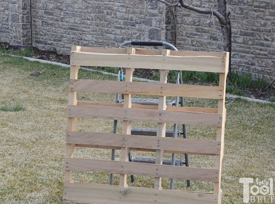 3 Tips to take apart pallets easily.