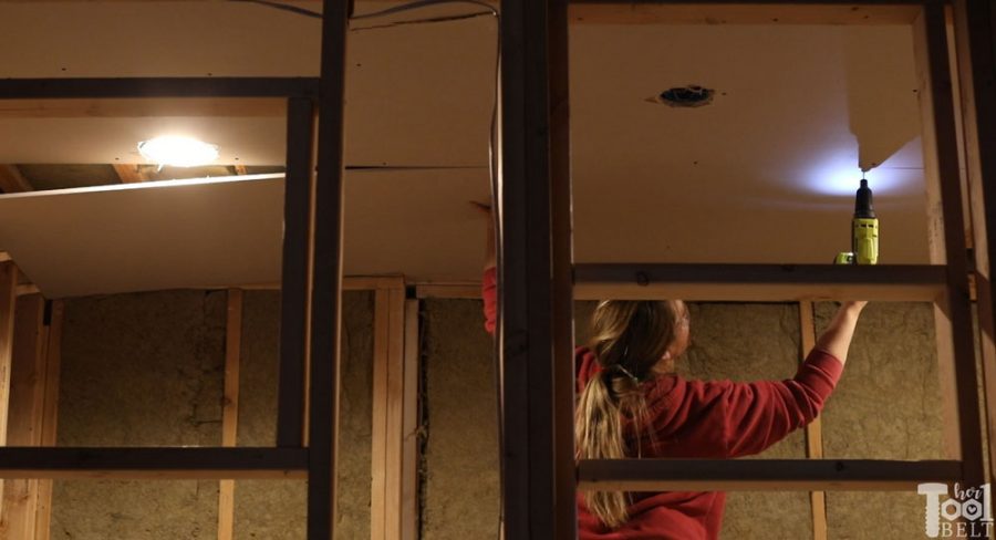 Part 2 of the basement playhouse build is shiplap & sheetrock. Lots of mudding, nailing, sanding and painting. It's really starting to take shape. 