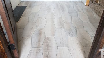 Entryway Remodel – Spring Renovation Challenge – Week 4 Tiling