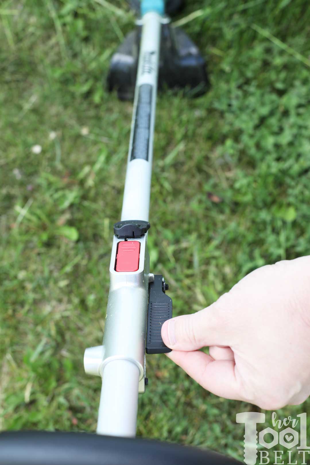 makita battery powered weed eater