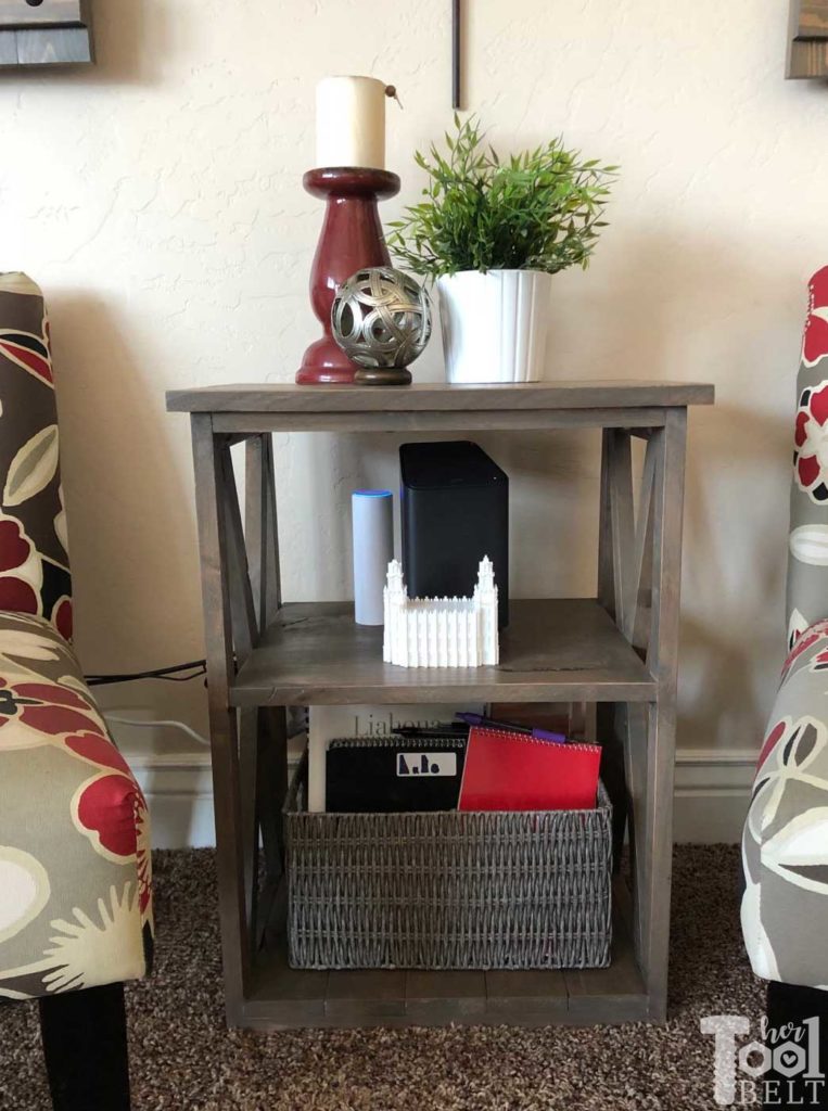 Free plans to build the Stacey side table. Perfect little accent table with X detail. She uses the table to hold her Xfinity router (Comcast).